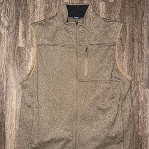 Izod Mens Lightweight Vest Brown/Tan - Medium